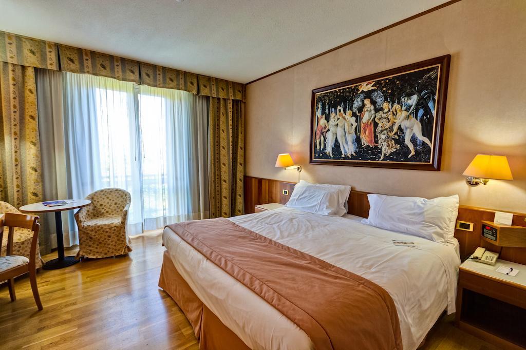 Best Western Hotel Salicone Норча Екстериор снимка