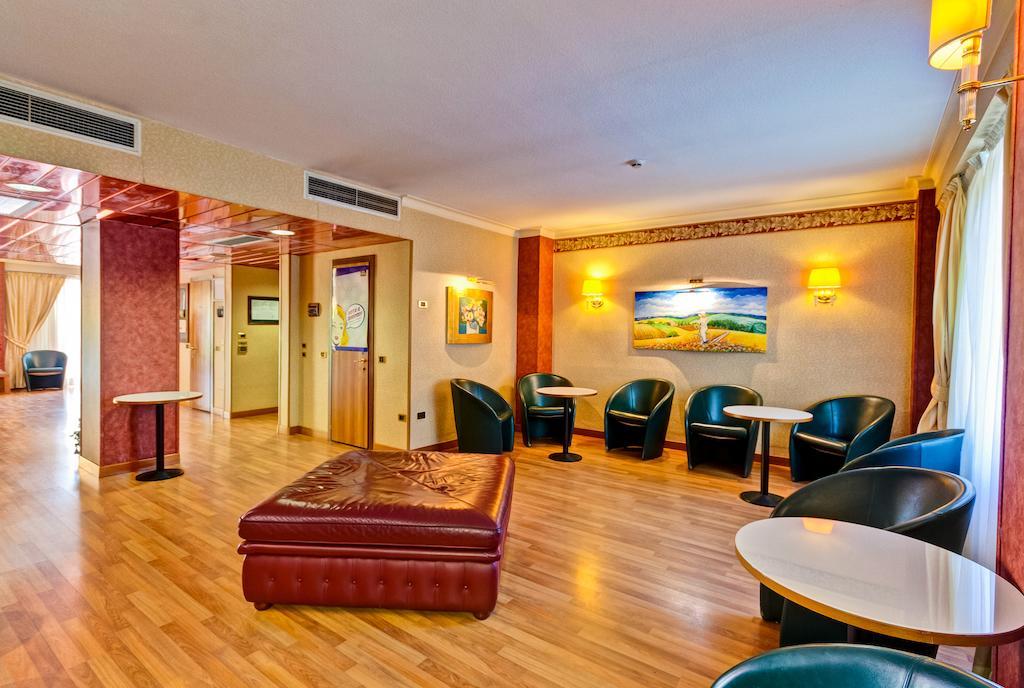 Best Western Hotel Salicone Норча Екстериор снимка