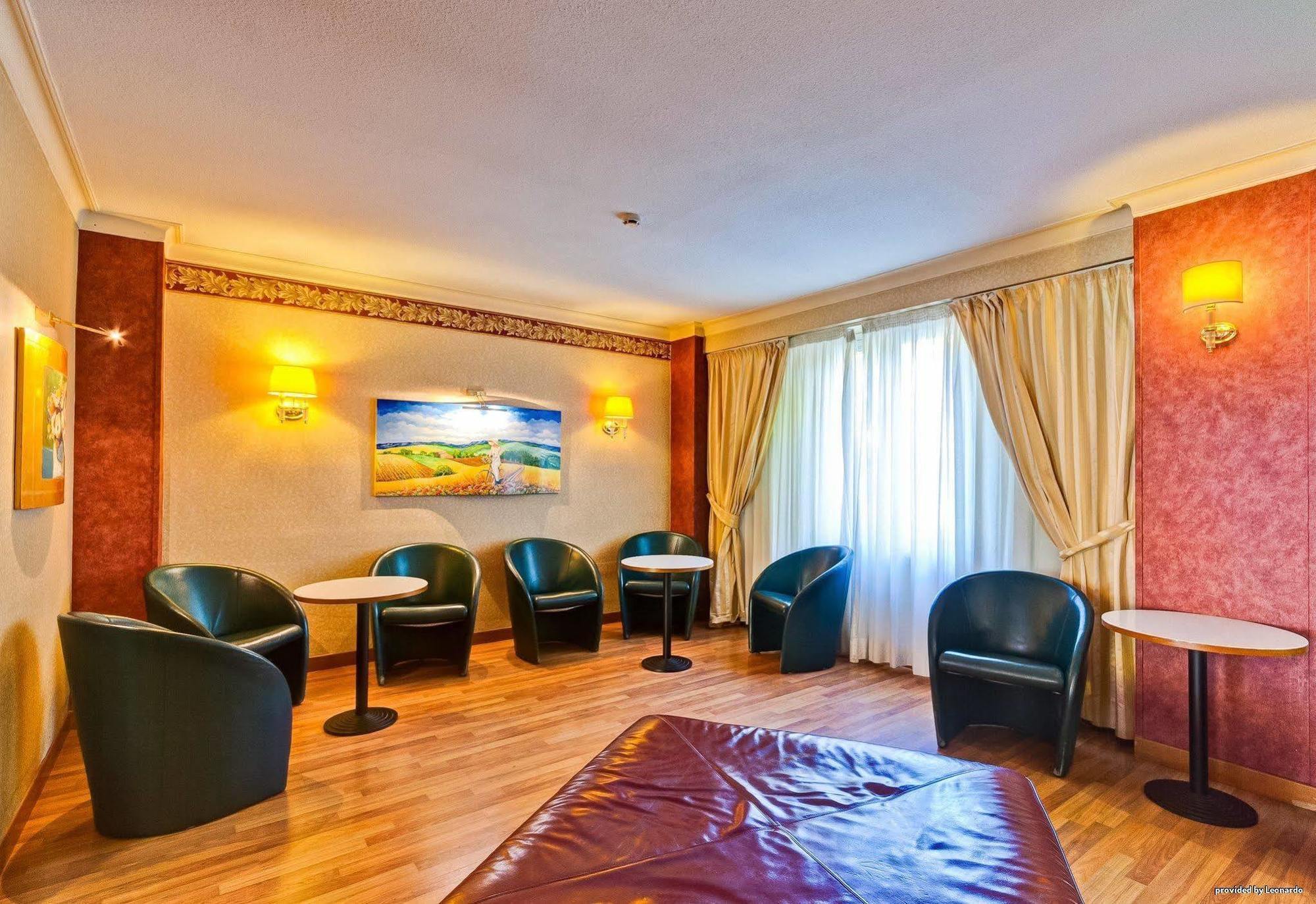 Best Western Hotel Salicone Норча Екстериор снимка